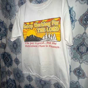 Nice whit tee with amazing message!